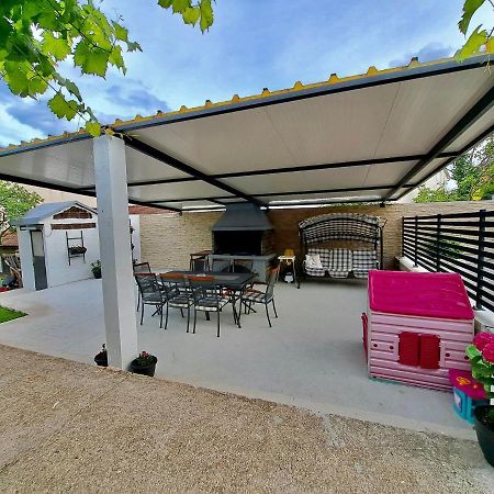 Apartman Lara Rijeka Bagian luar foto